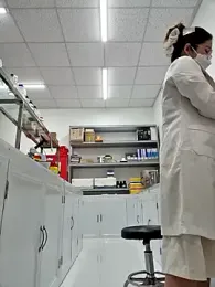 HinaLovely webcam model stream image