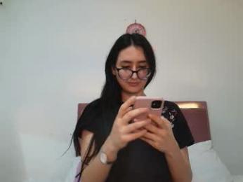 just_isa webcam model stream image