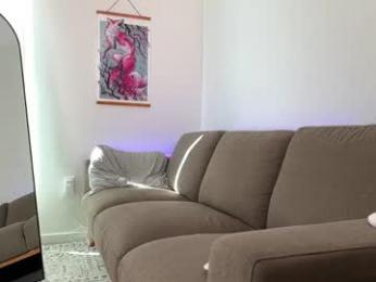 lilyreina webcam model stream image