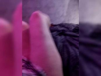GirlWithACrystal webcam model stream image