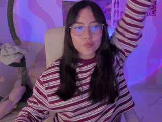 bubble-gum webcam model stream image