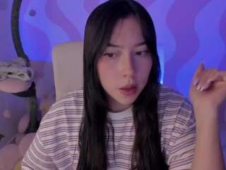bubble-gum webcam model stream image