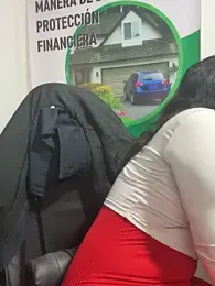 Alysson-- webcam stripchat model stream image