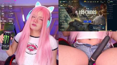 LilaPop_ webcam model stream image