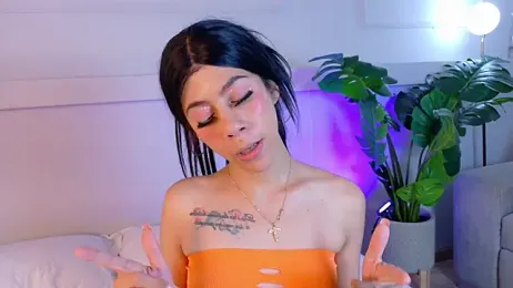 ZoeyPetit webcam model stream image