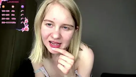 OdelinaFicken webcam stripchat model stream image