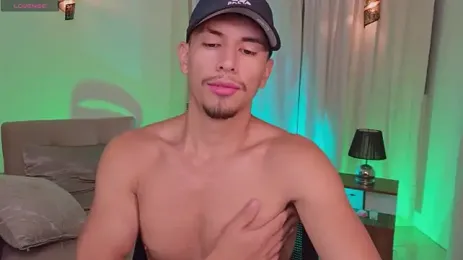 Aaronfox_x webcam model stream image