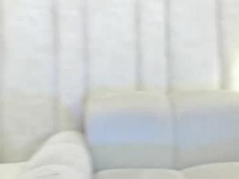 1m_nahomi webcam model stream image