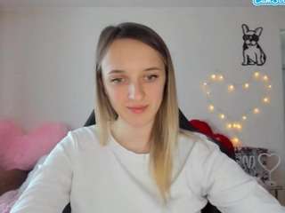 rousereedd webcam model stream image