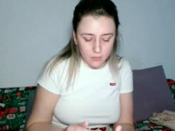 dalyana22 webcam model stream image