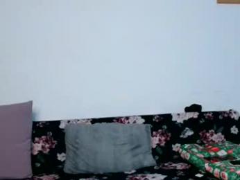 dalyana22 webcam model stream image