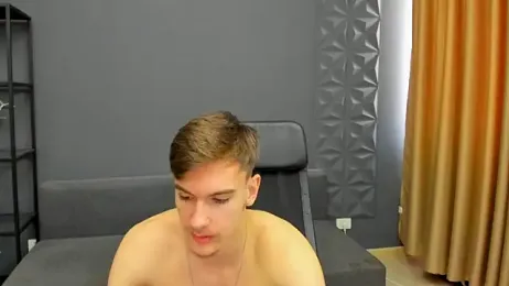 BradyFlint webcam model stream image