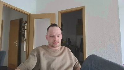 quatschen942 webcam model stream image