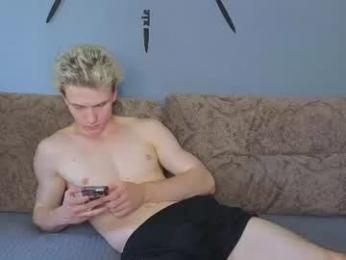 pupsenish webcam model stream image