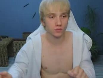 pupsenish webcam model stream image