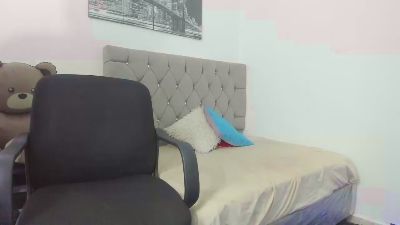 _1Dereck webcam model stream image