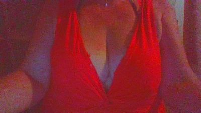 IsaKev webcam model stream image