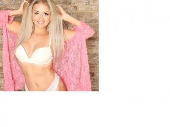 AlessaCutie webcam model stream image