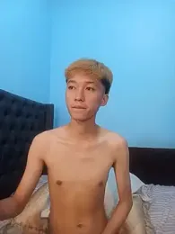 Fem_phiLboy69 webcam model stream image