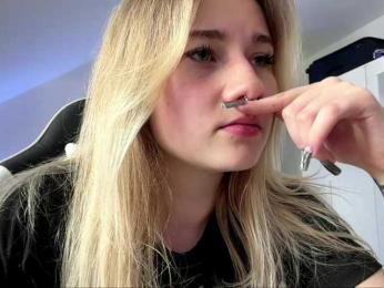 FlippyPippy webcam model stream image