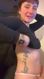 lolax_of webcam model stream image