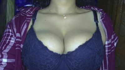 NusratMimi webcam model stream image