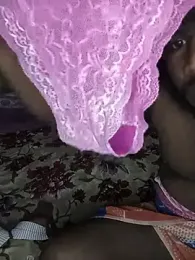 Cuteshow-0 webcam stripchat model stream image