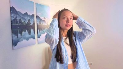 AlvertaEnglund webcam model stream image