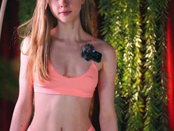 MiaVebes webcam model stream image