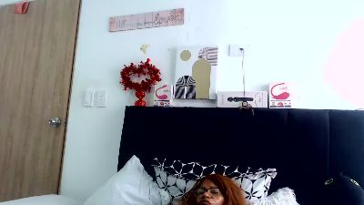 BustyXMilf webcam cam4 model stream image