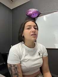 Alyha_Cortes webcam stripchat model stream image