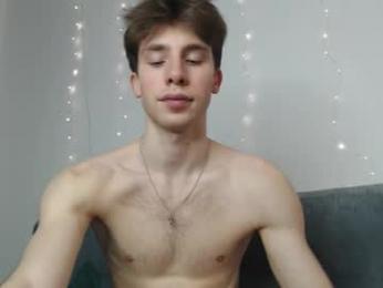 cute_brian webcam model stream image