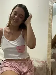 badgirlgigi webcam model stream image