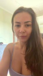 Lemyny webcam model stream image