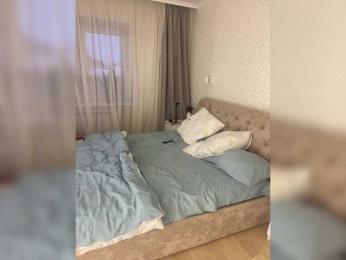 YuGoVi webcam bongacams model stream image