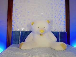 mia-alejandraa webcam model stream image