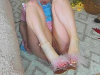 AlexisSky webcam model stream image
