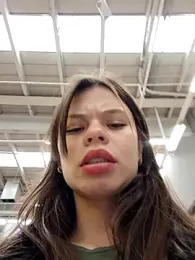 _Isabella-7 webcam model stream image