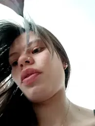 _Isabella-7 webcam model stream image