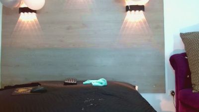 MaiteHotts webcam model stream image
