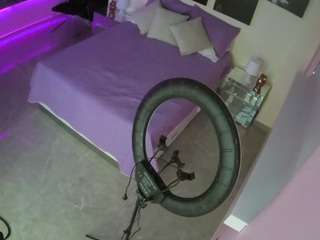 voyeurcam-casa-salsa-bedroom-13 webcam model stream image