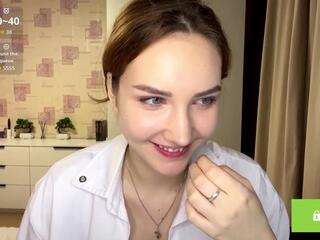 Carolyn Hesse webcam flirt4free model stream image