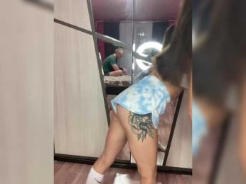 Queen-of-squirt webcam bongacams model stream image