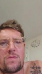 Mushu61 webcam model stream image