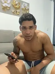 YuriCardosox79 webcam model stream image