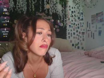 LyraCovee webcam bongacams model stream image
