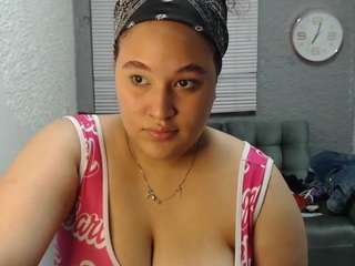 leilanewgirl webcam model stream image