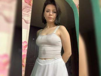 BlackRavenX webcam model stream image