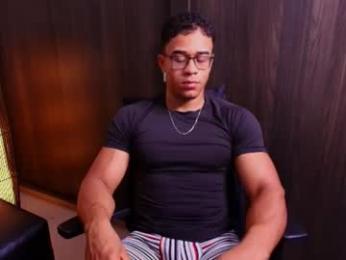sam_rouge webcam model stream image