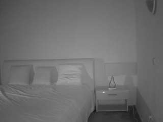 voyeurcam-julmodels-living-6 webcam model stream image